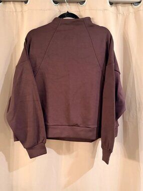 NWT Crane Solid Crewneck Sweatshirt - Relaxed Fit